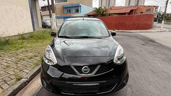 NISSAN MARCH 1.6 SV 16V FLEXSTART 4P XTRONIC